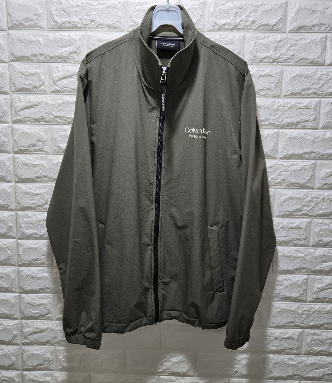 캘빈클라인 퍼포먼스 집업자켓 100 상품이미지1