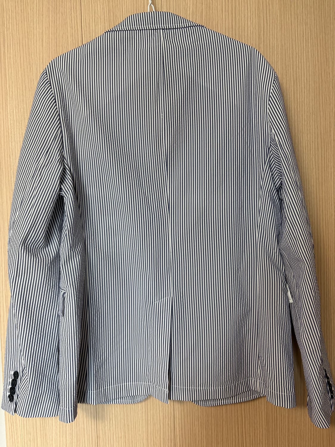 자라(ZARA) 초경량 세로 스트라이프 자켓 (M) 상품이미지2