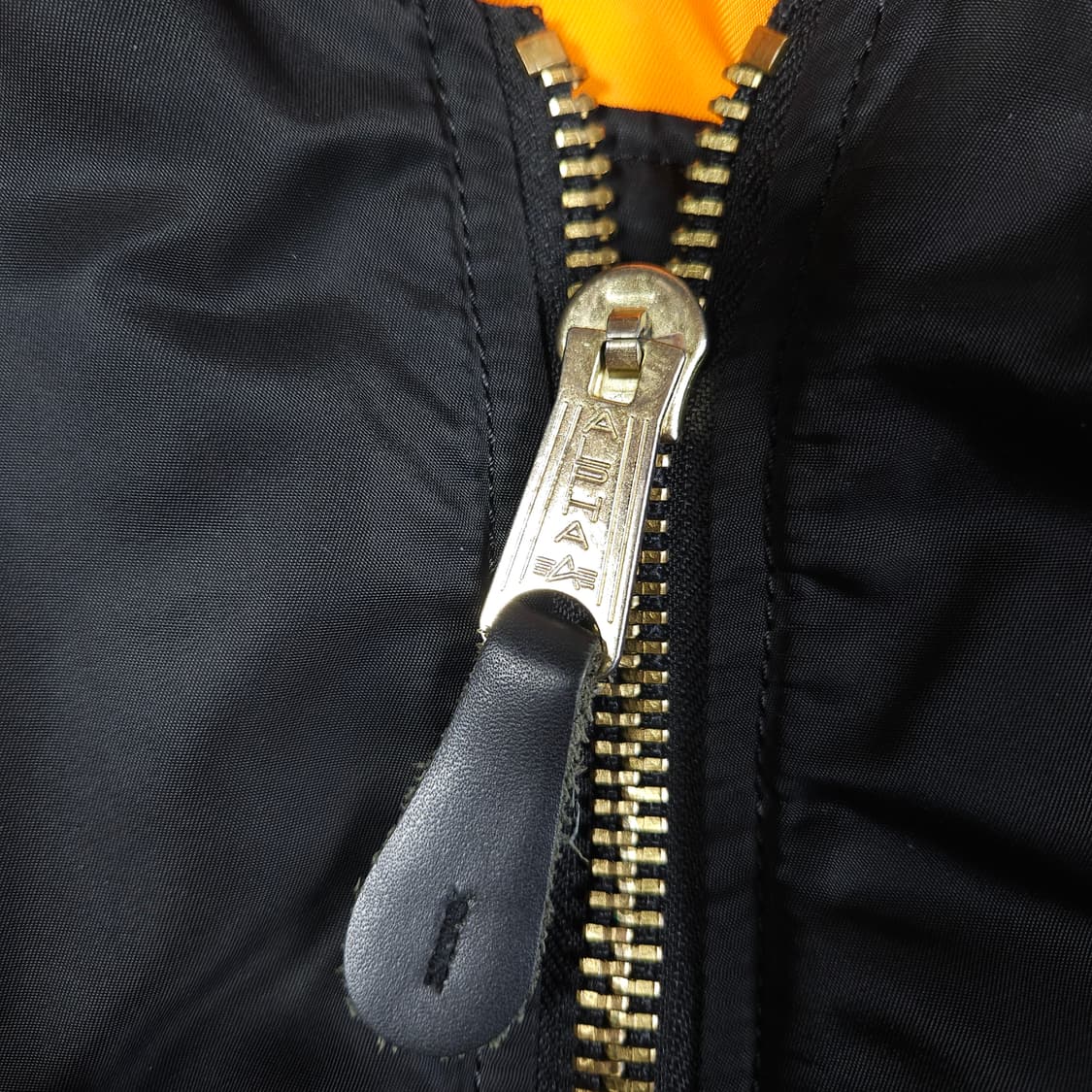 알파인더스트리 양면 항공 점퍼 상품이미지4