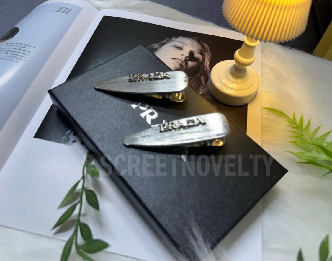 프라다 실버 헤어핀 (개당가격) 상품이미지3