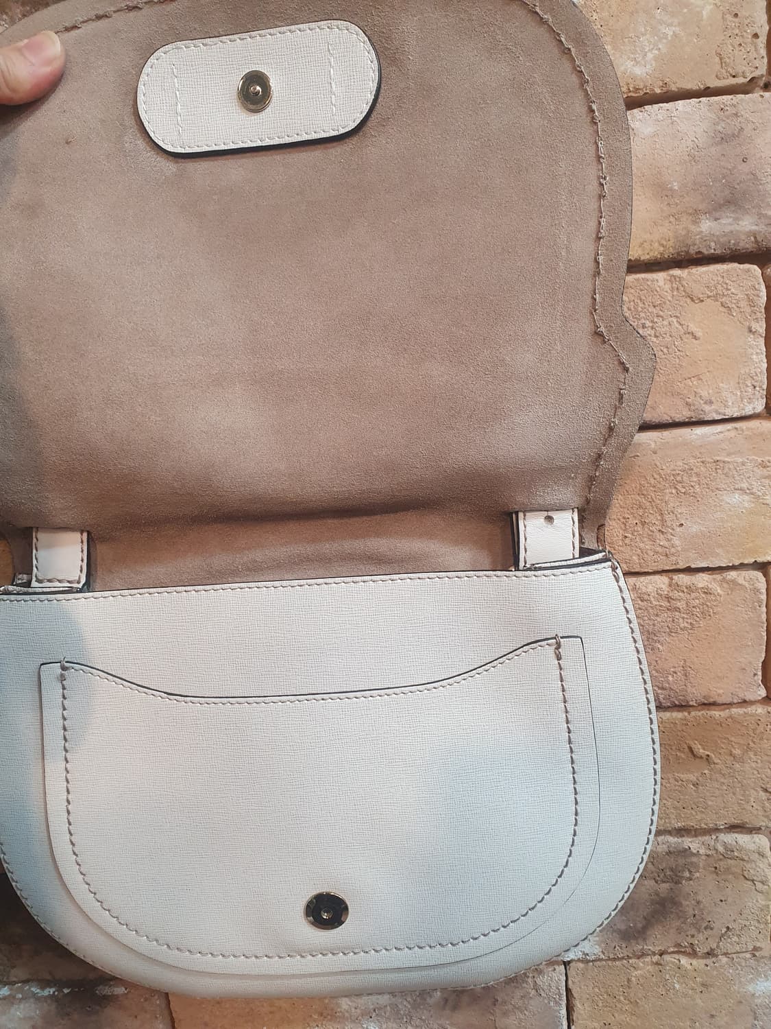 Furla 훌라 아이보리 크로스백 상품이미지6