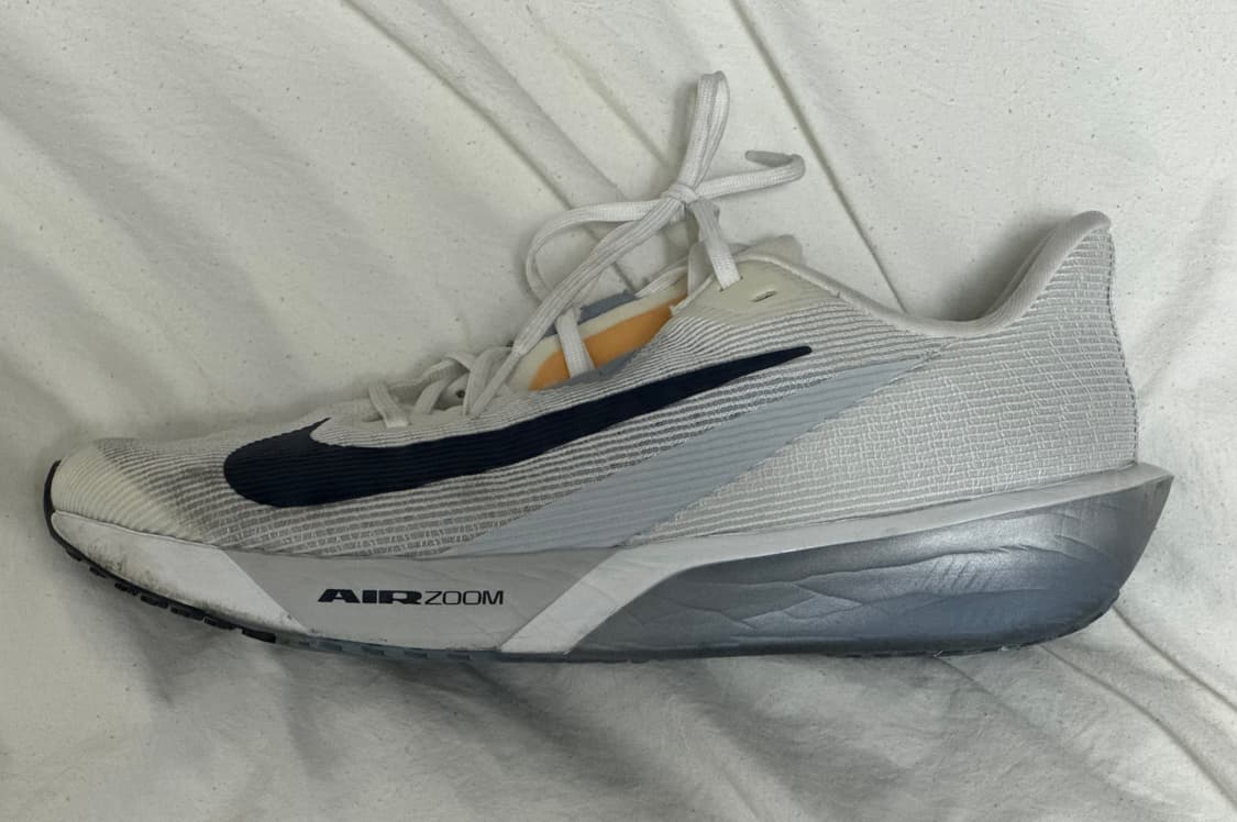 나이키 에어 줌 라이벌 플라이4 화이트 퓨어 플래티넘 상품이미지2