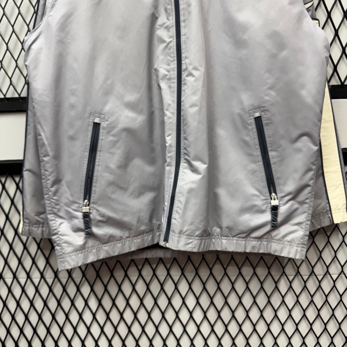 00s 나이키 올드스쿨 나일론 후드 자켓 기모 안감 스우시 디테일 그레이 상품이미지4