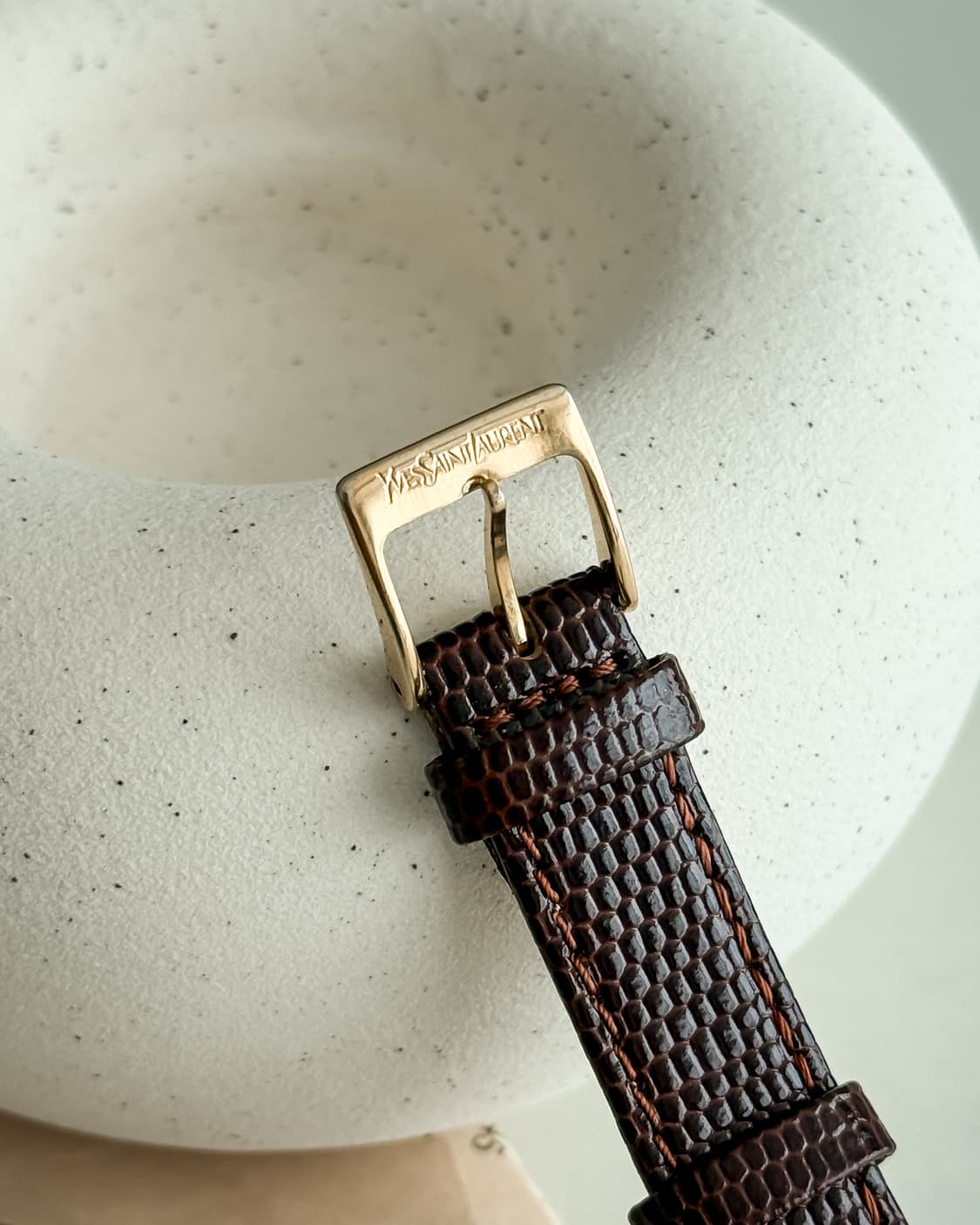 입생로랑 스퀘어 탱크 스텝드 시계 상품이미지3