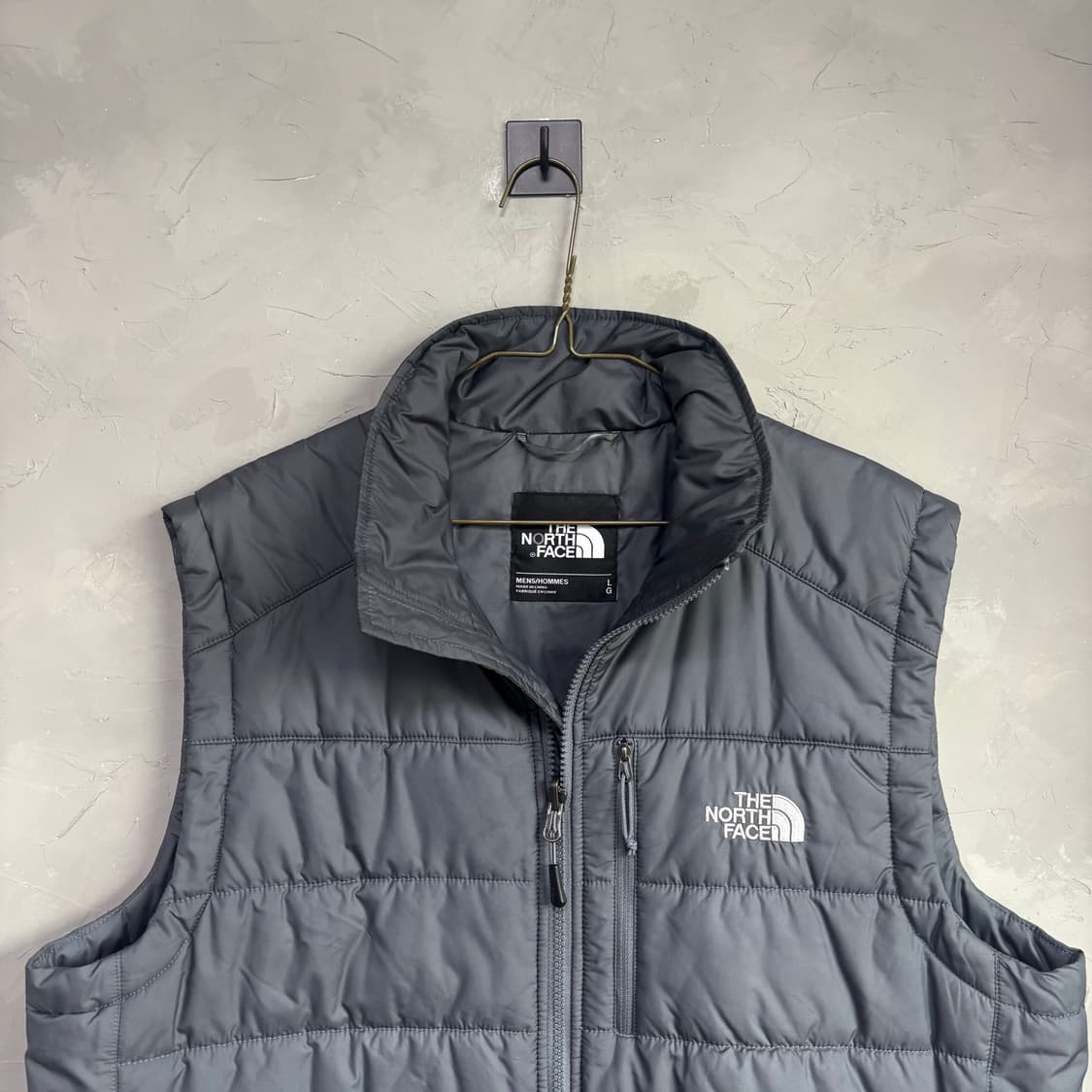 노스페이스 경량패딩 조끼 그레이 상품이미지2