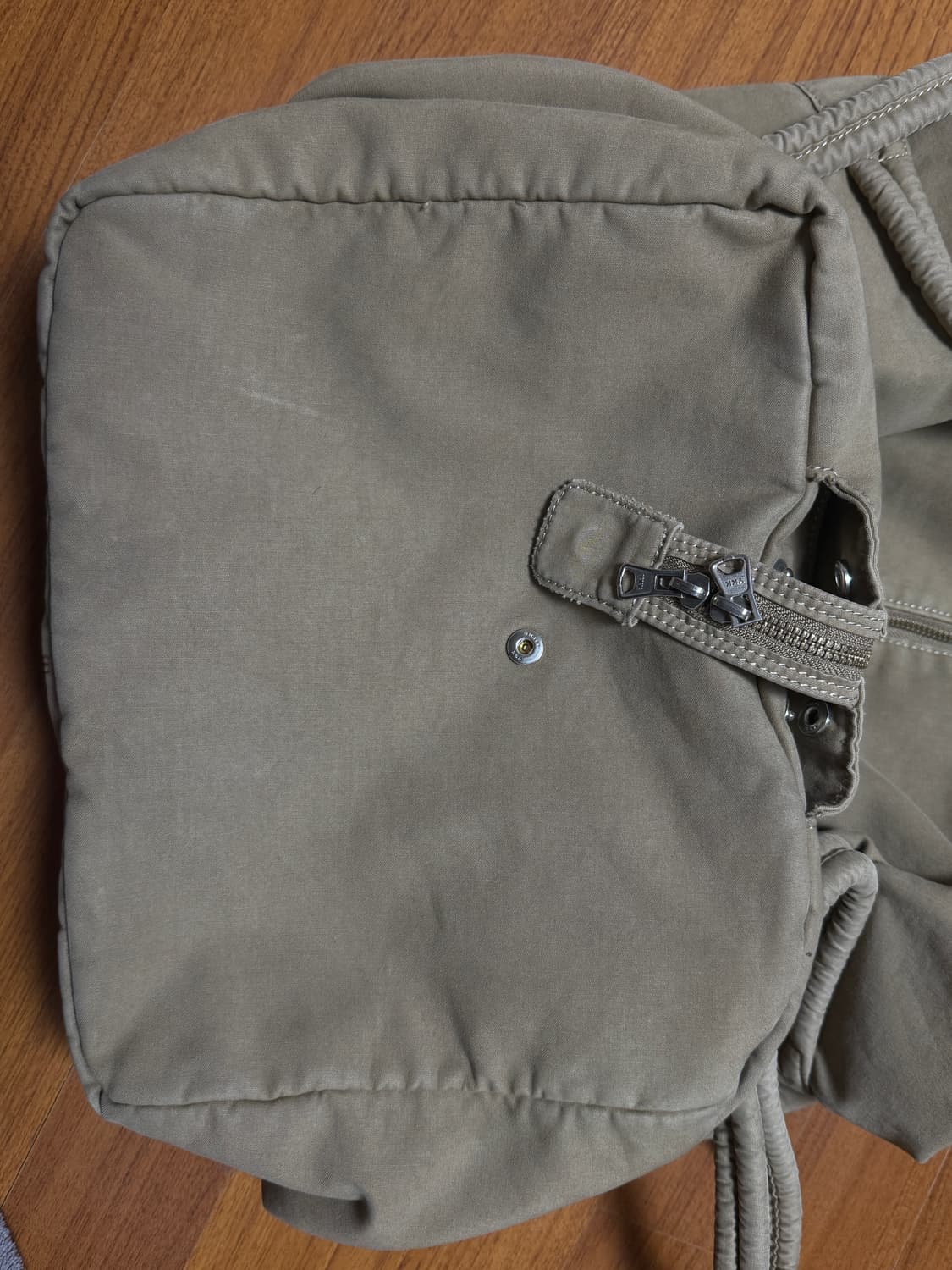 EE 누마레 더플백 라지 (베이지) 상품이미지4