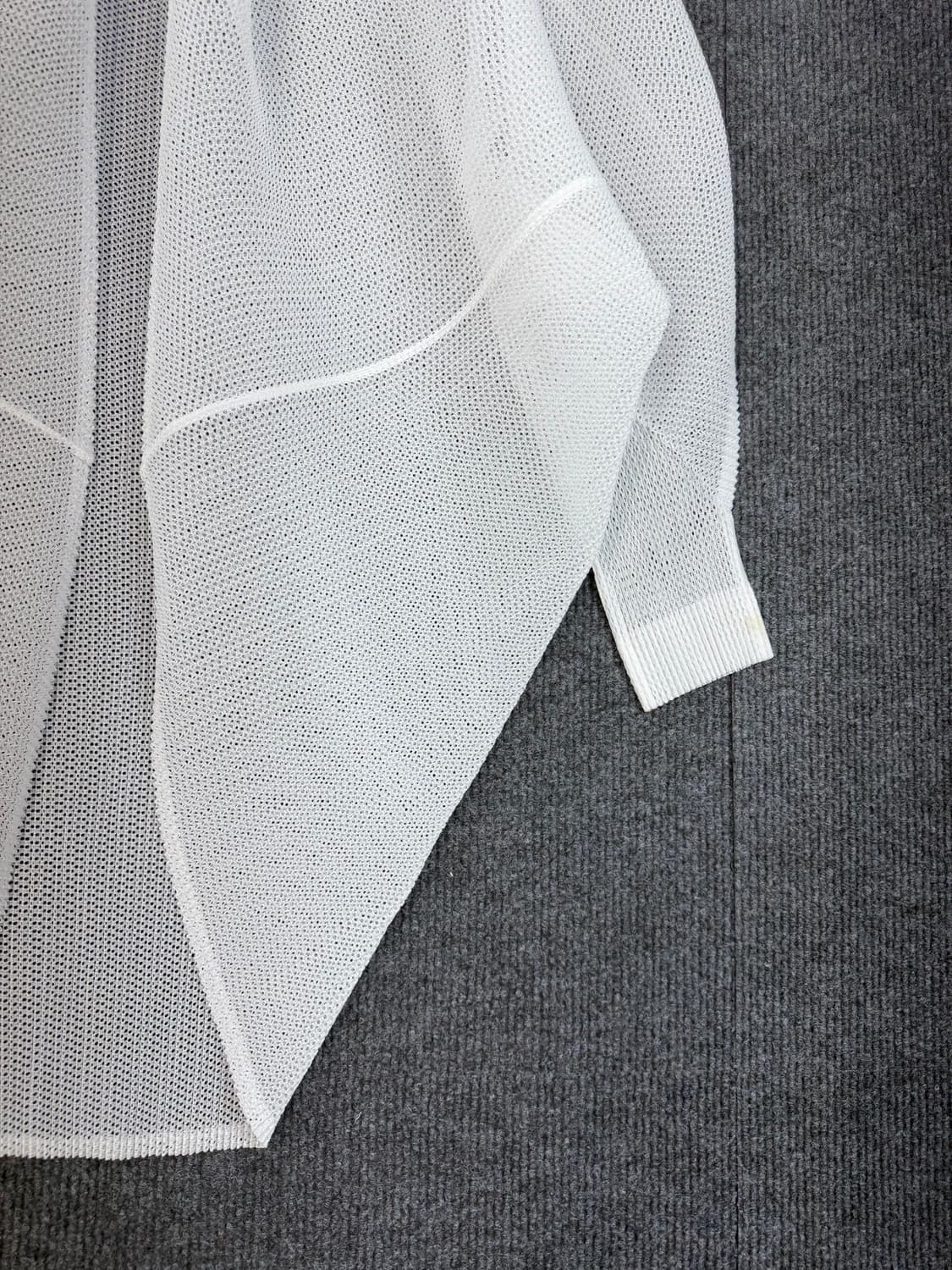 이세이미야케 플리츠플리즈 가디건 상품이미지3