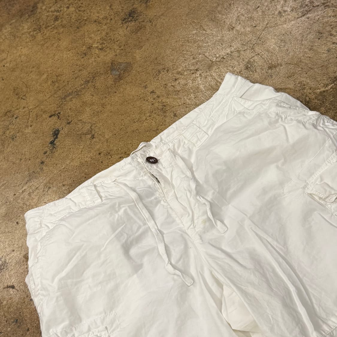 [정품/84] C.P.컴퍼니 화이트 면 카고 반바지 b8 상품이미지1