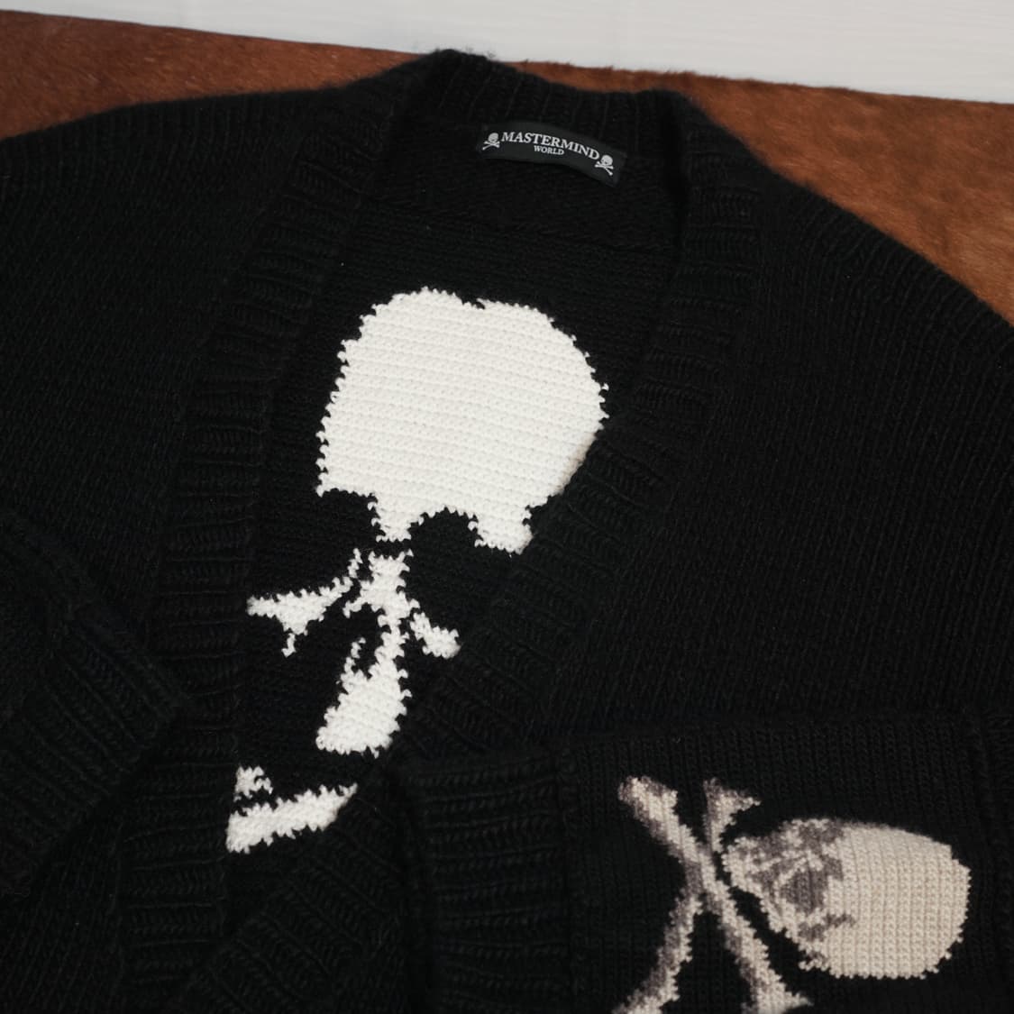 마스터마인드 캐시미어 자수 가디건 상품이미지7