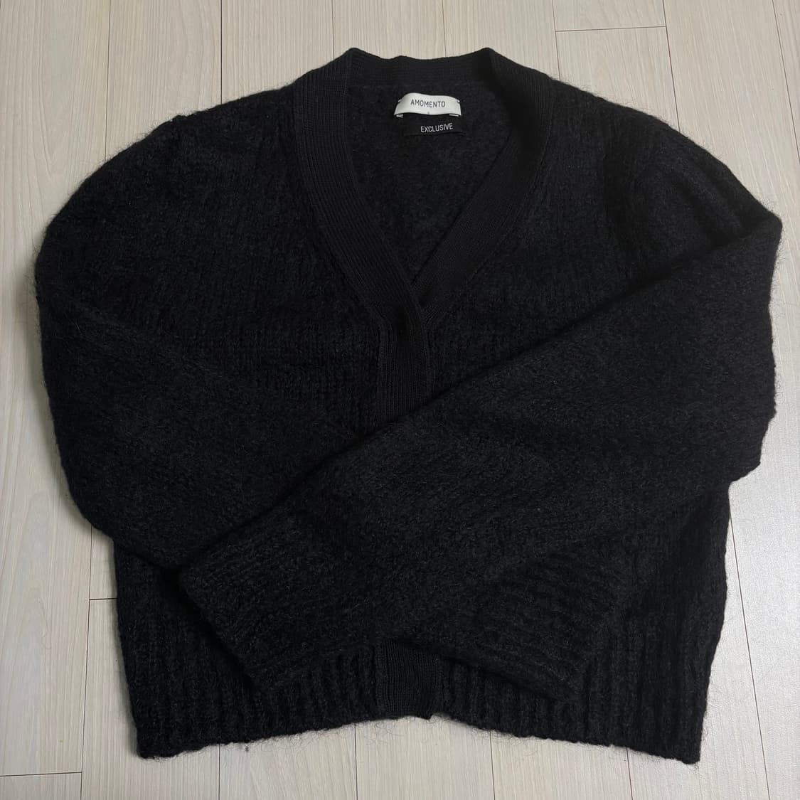 아모멘토 그랜마 가디건 블랙 상품이미지2
