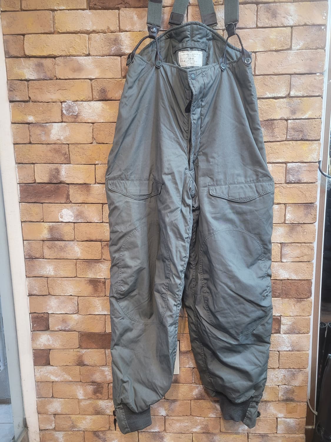 A급 오리지날 미공군 F-1B 극방한바지 34사이즈 상품이미지1