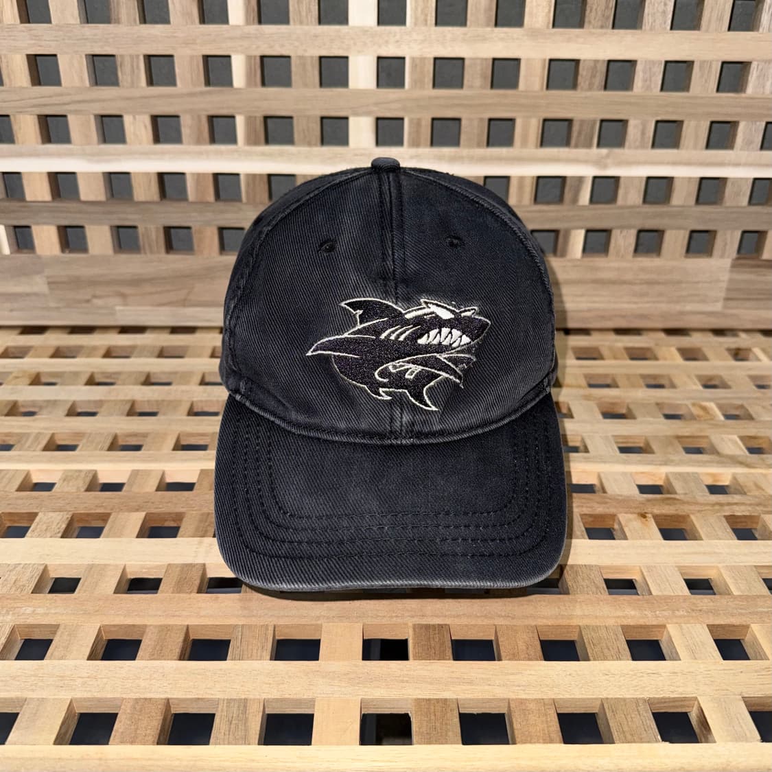 마우이앤선즈 피그먼트 워싱 샤크 캡 상품이미지2