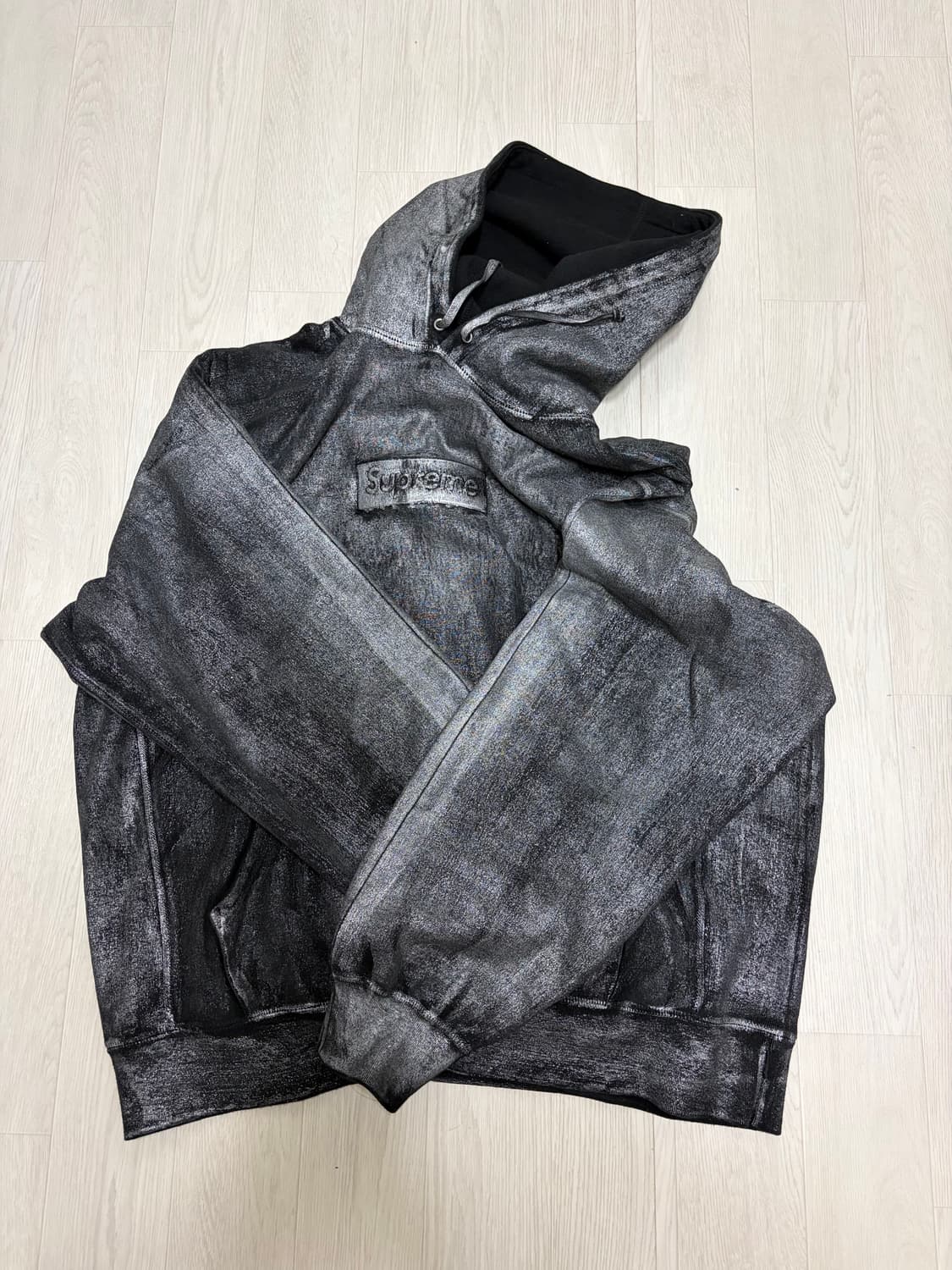 슈프림 x MM6 메종 마르지엘라 포일 로고 후드 스웻셔츠 블랙 24ss 상품이미지1