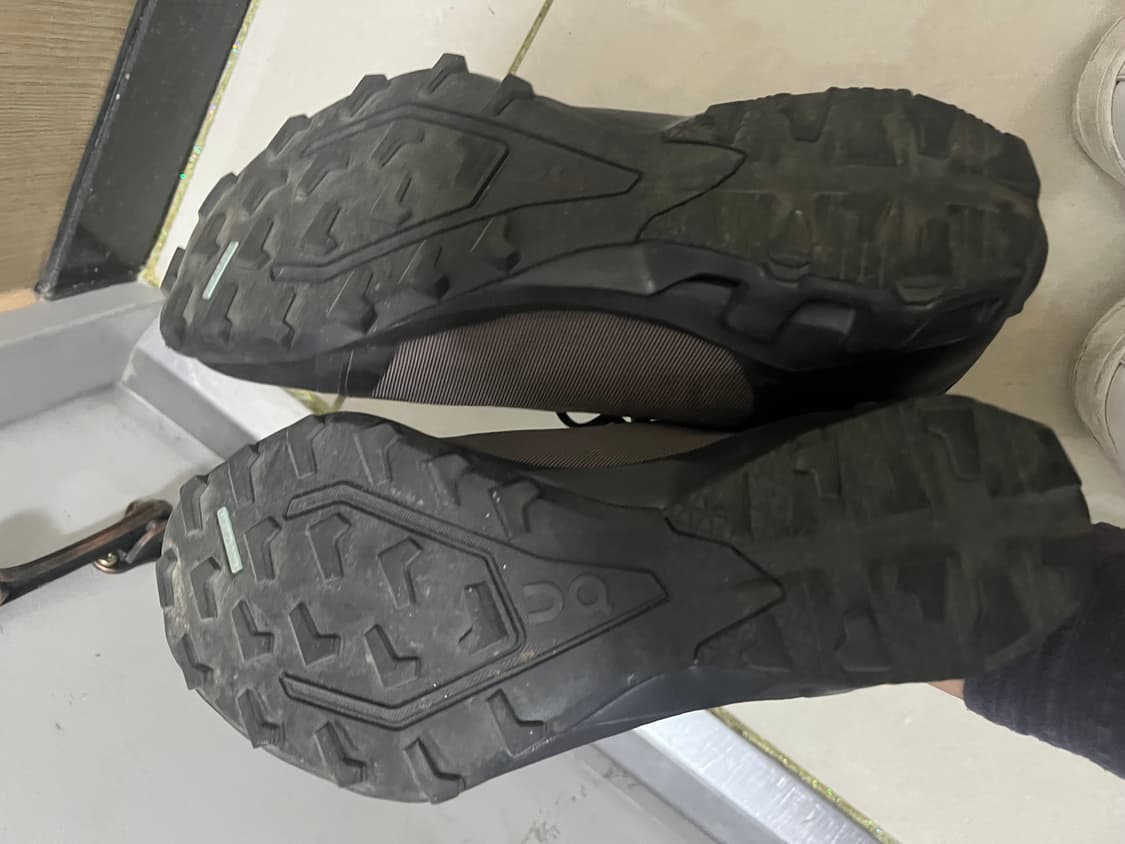 온러닝 포스트아카이프팩션 230 상품이미지4