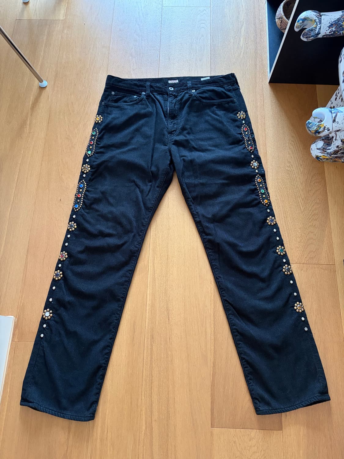 캐피탈 젬스톤 블랙 코듀로이 36사이즈 급매 상품이미지1