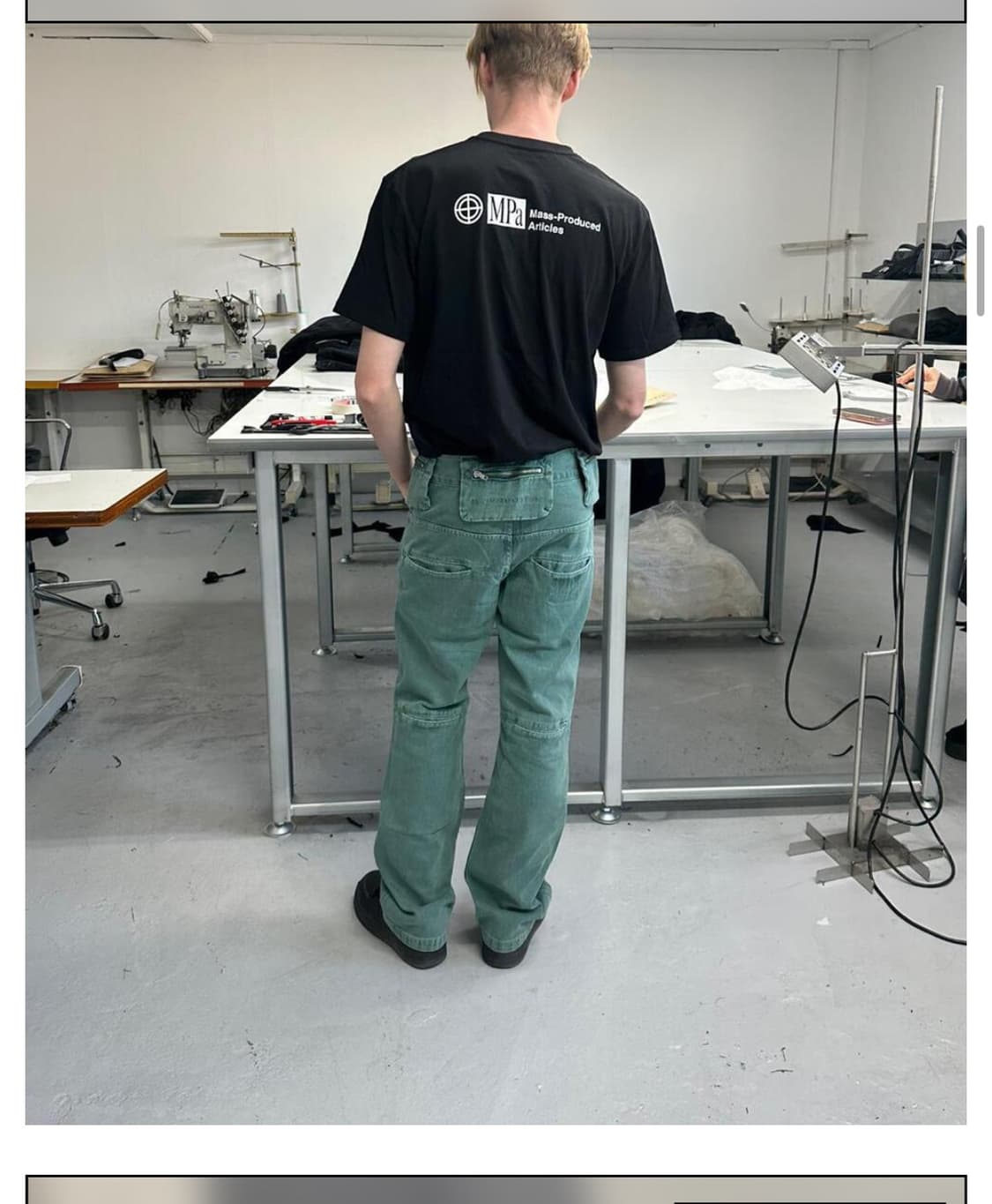 플라스틱 프로덕트 팬츠 상품이미지3