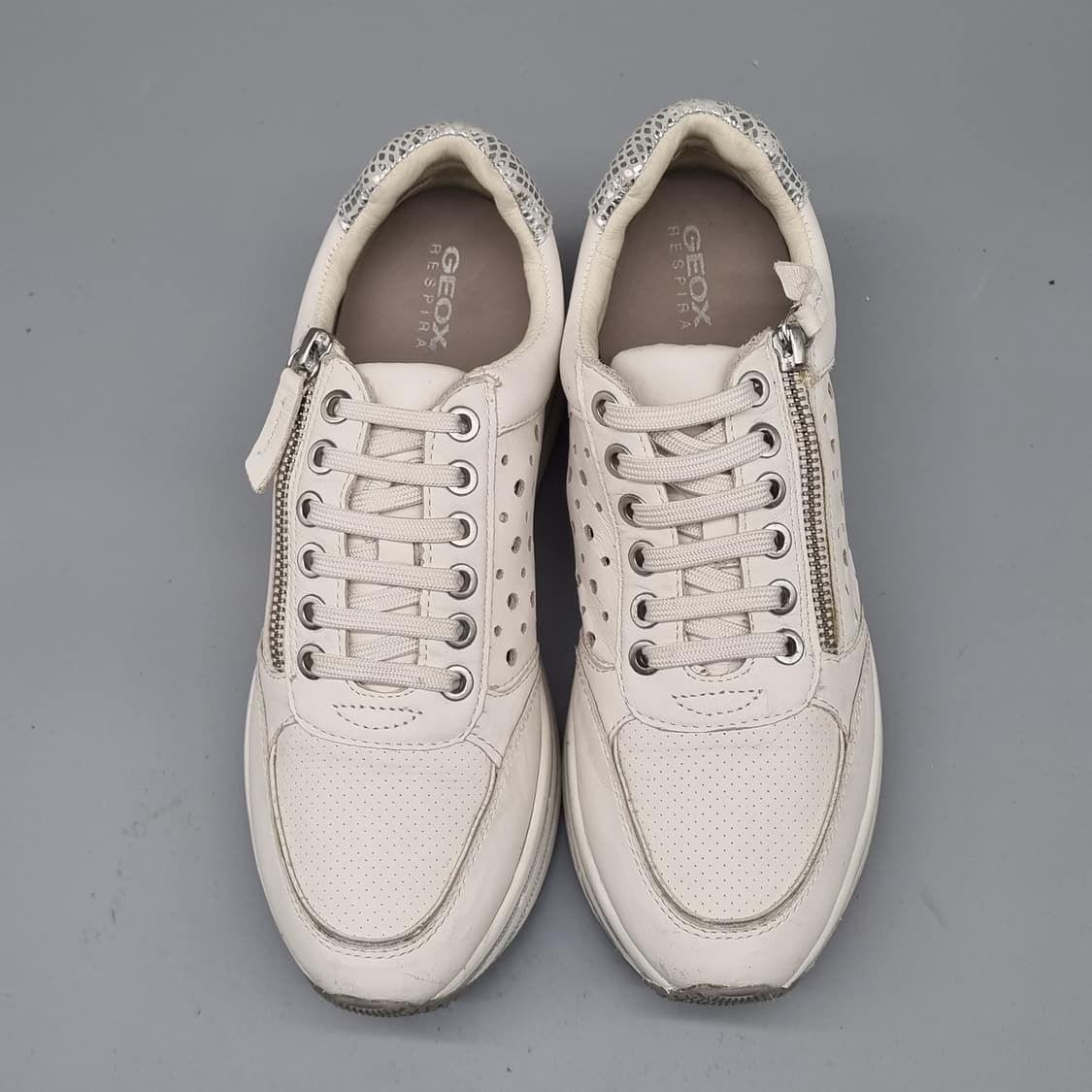 제옥스 켄시 레더 여성스니커즈245 굽5 상품이미지2