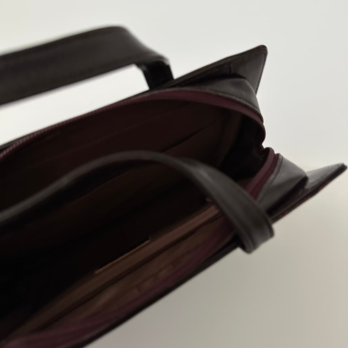 이세이미야케 im product 가죽 토트백 상품이미지5