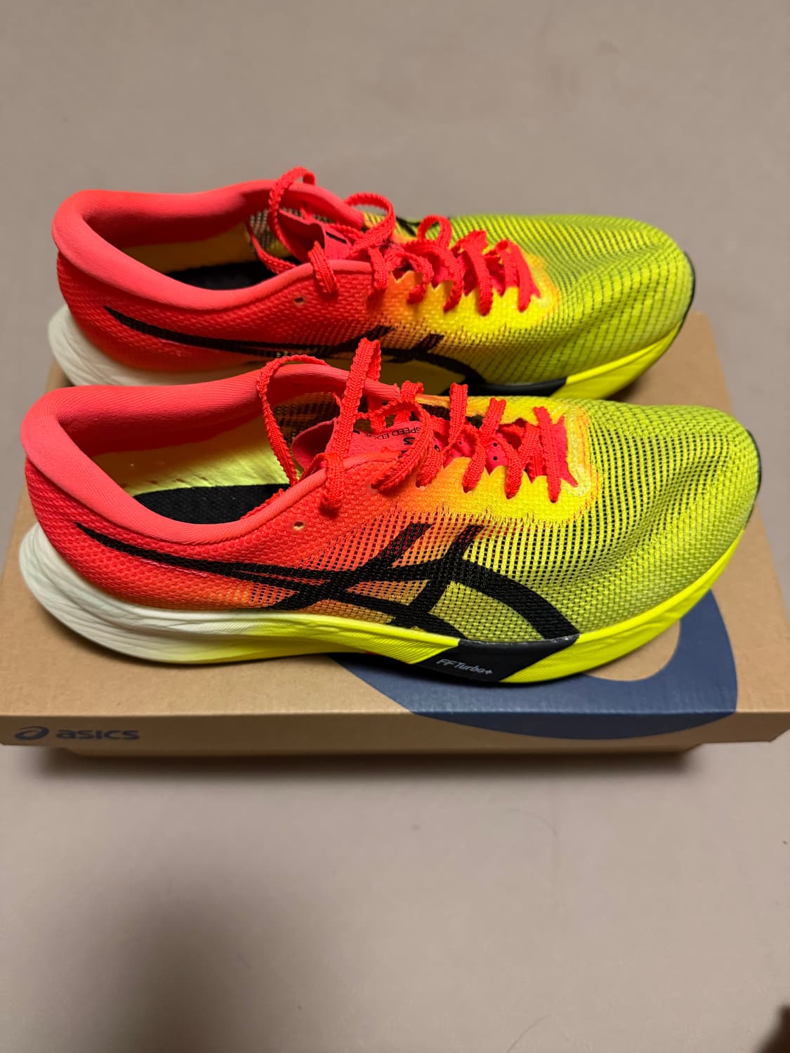 아식스 메타스피드 파리 엣지 260 상품이미지2