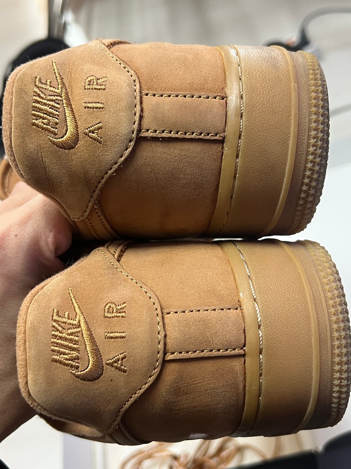 나이키 슈프림 에어포스 된장 280 판매합니다 상품이미지4