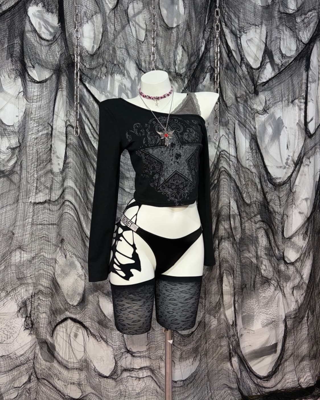 Y2K Gothic star off-shoulder sleeve 상품이미지2