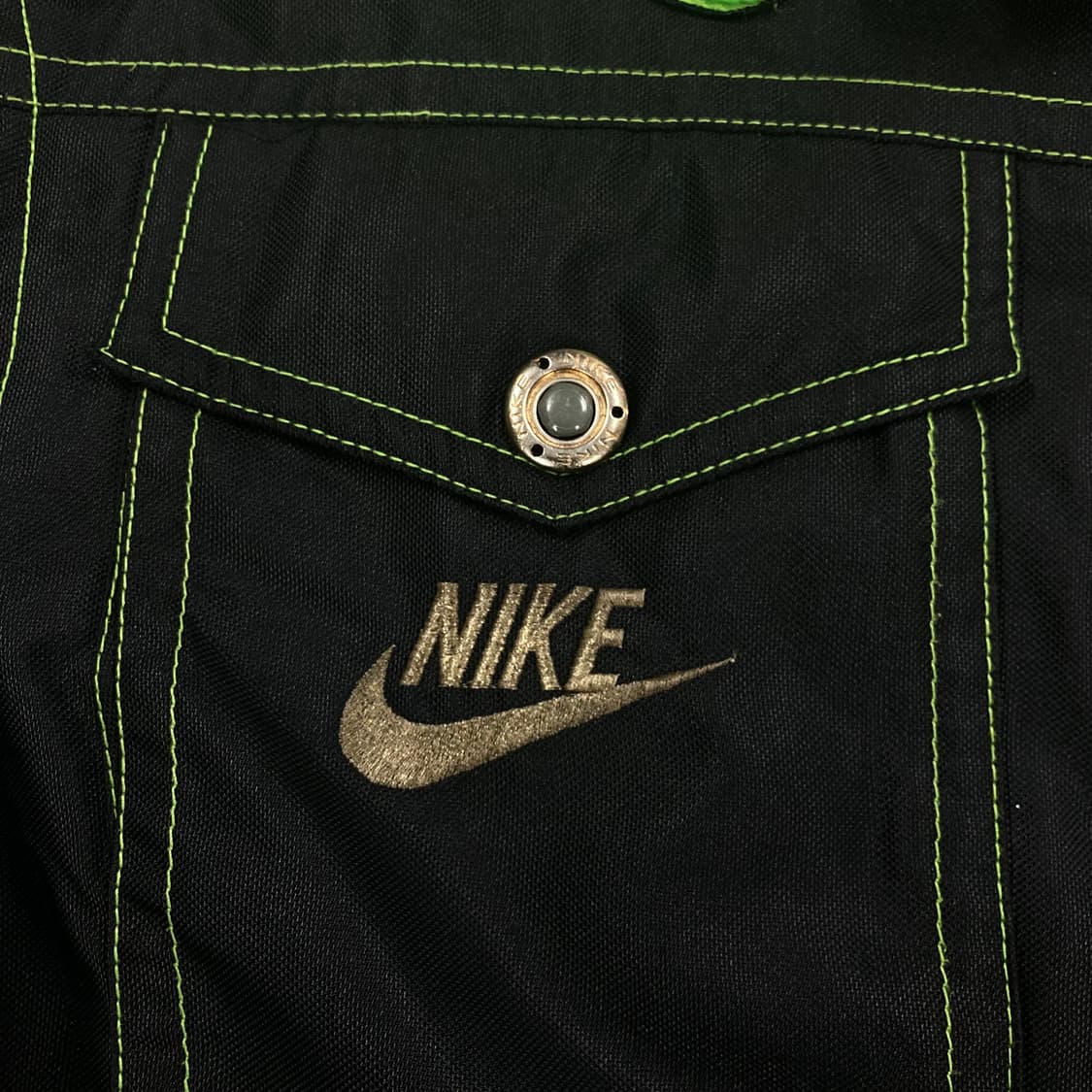 나이키 블랙 네온 컬러 올드스쿨 스키 점퍼 상품이미지2