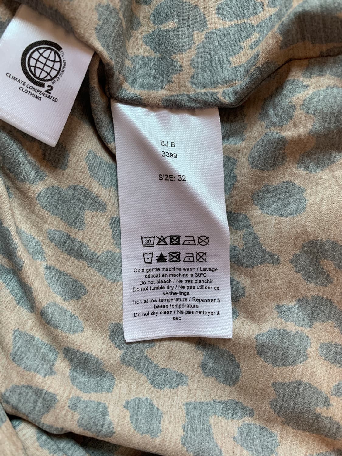 Ganni 레오파드 반팔 티셔츠 32 상품이미지3