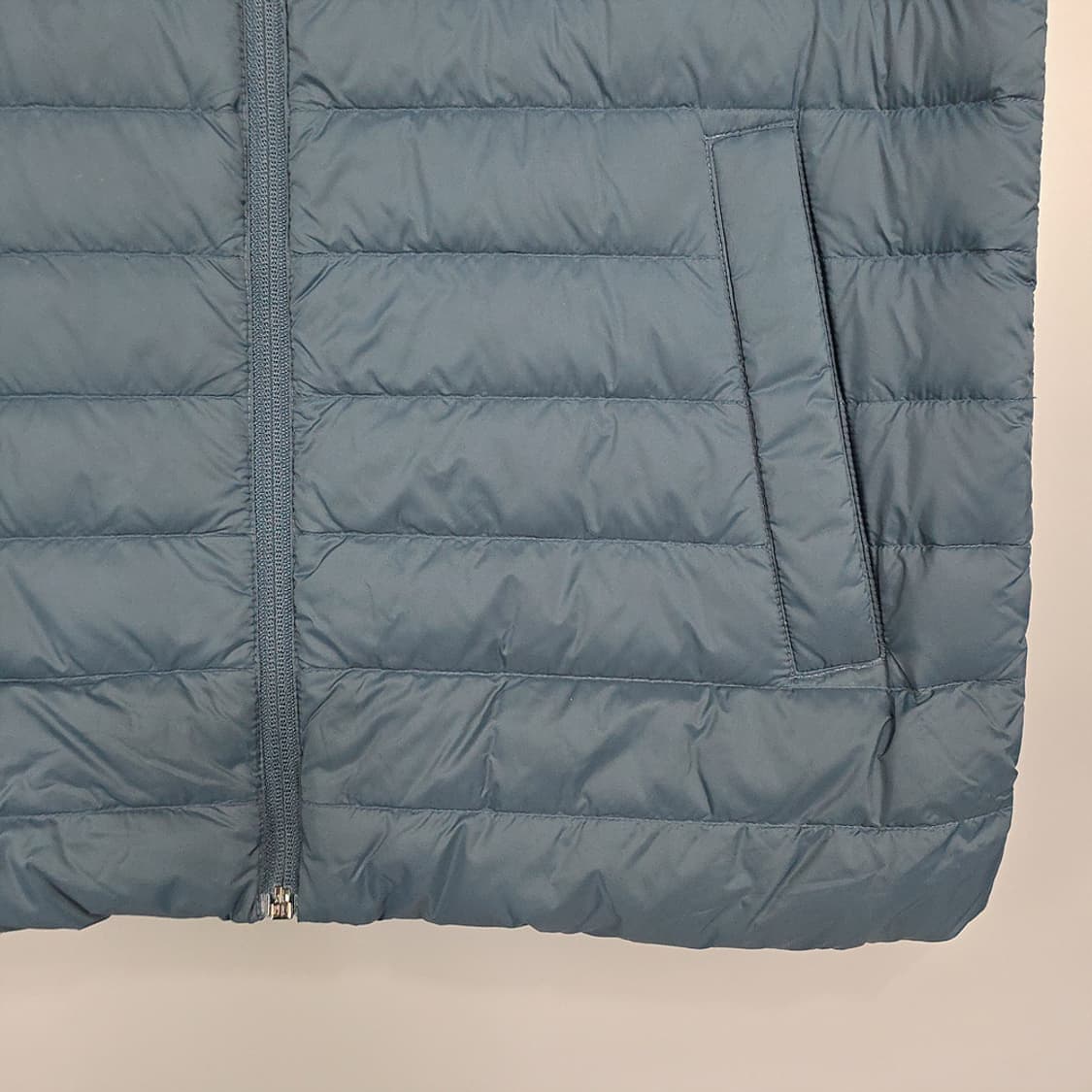 밀레 경량 다운 베스트 95 상품이미지3