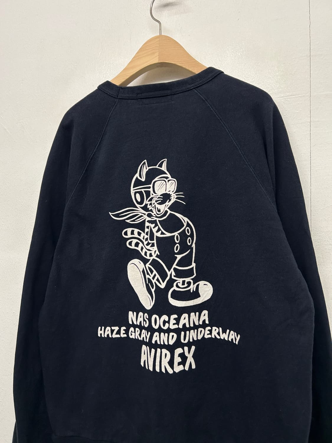 AVIREX 캣 프린팅 맨투맨 상품이미지2