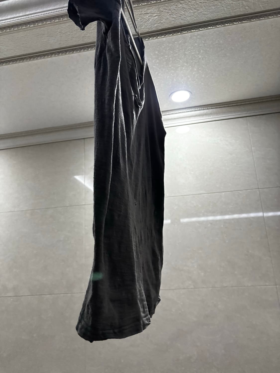 흘러내리는 로우 데미지 워싱 반팔 상품이미지8