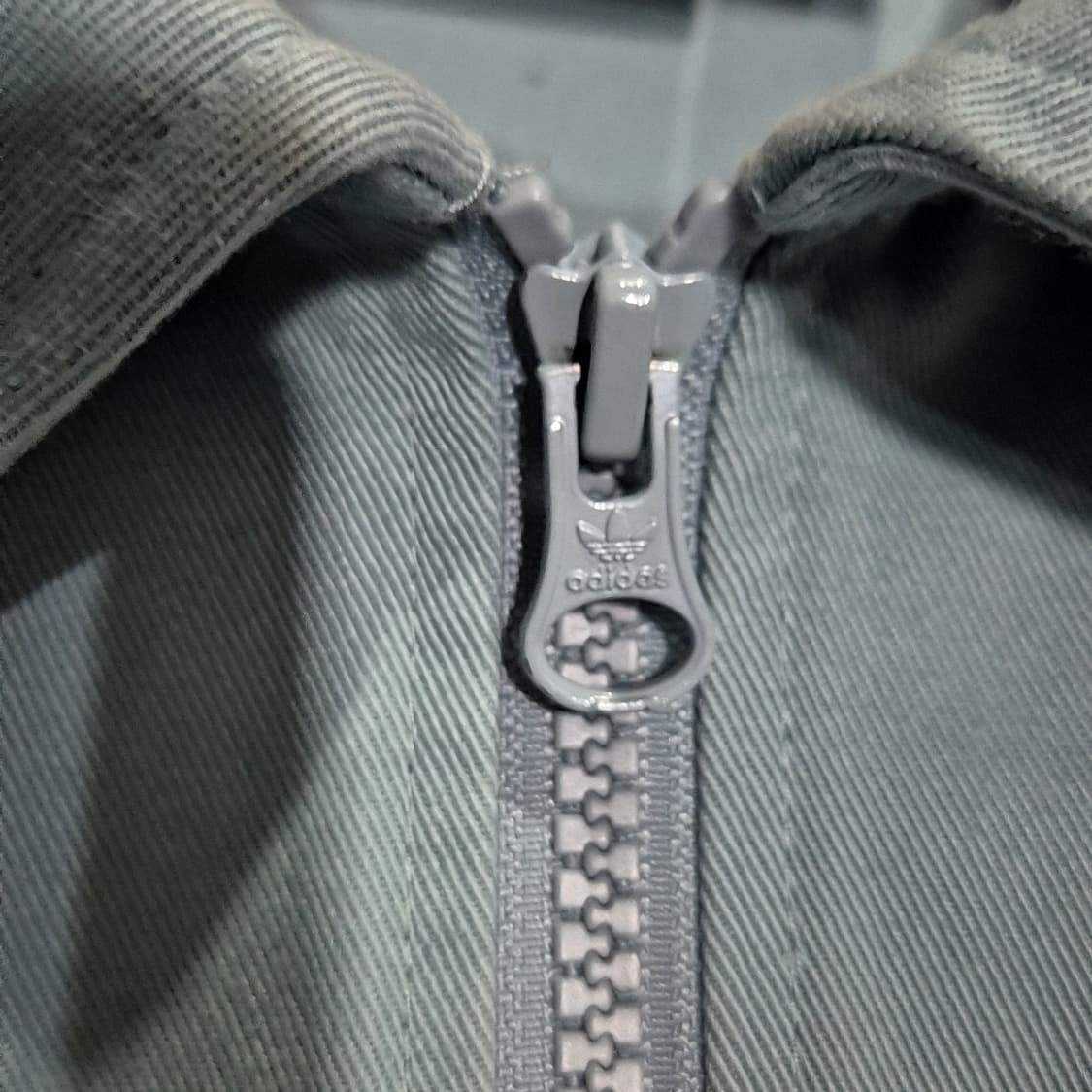 아디다스 아디컬러 트레포일 트윌 블루종 자켓 상품이미지4