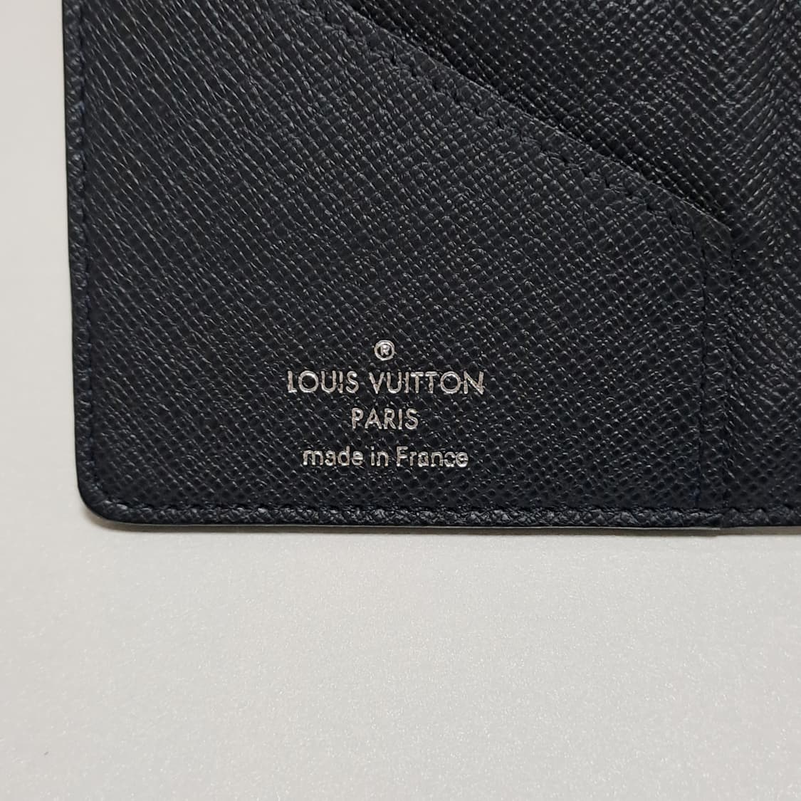 [100%/정품] 루이비통 브라짜 타이가 가죽 장지갑, 루이비통지갑 상품이미지5