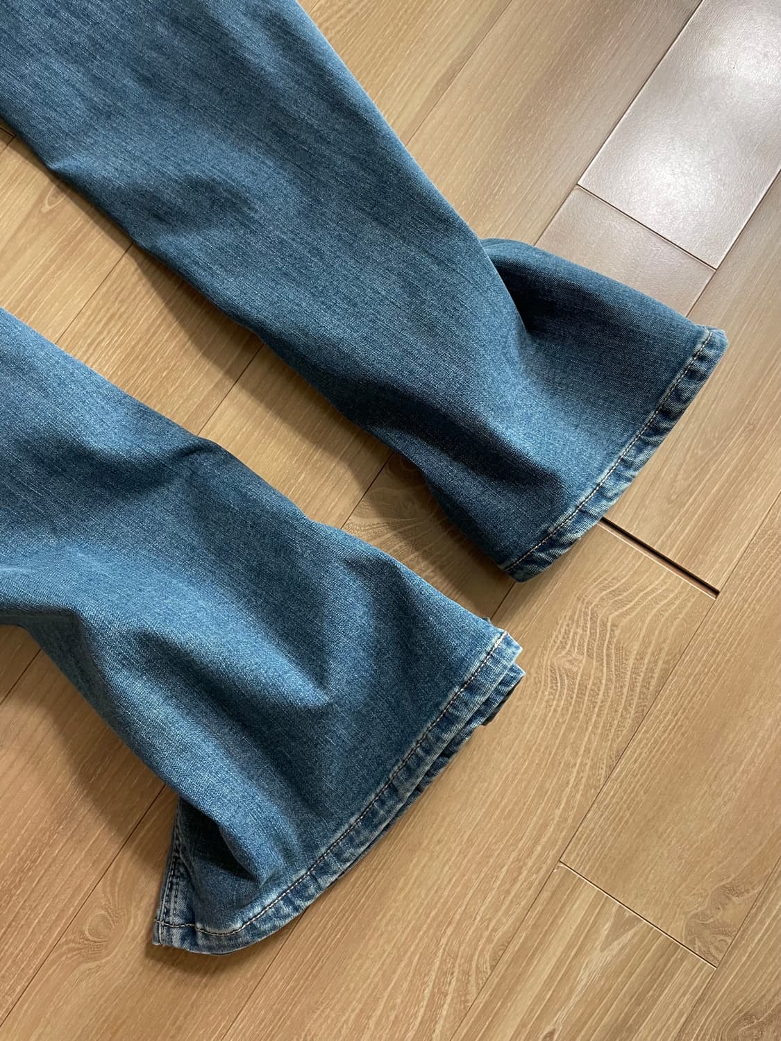 (30) 릭오웬스 볼란 바나나 부츠컷 데님 팬츠 워시드 인디고 상품이미지10