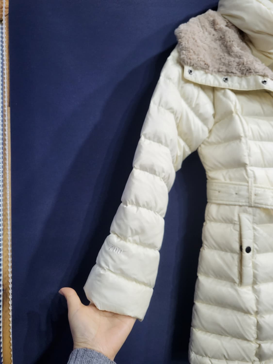 노스페이스 구스다운 700필파워 벨트패딩 상품이미지4