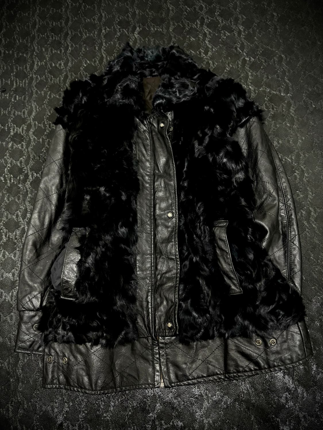 “Vintage” Chic Mood Fur Trimming Leather 상품이미지6