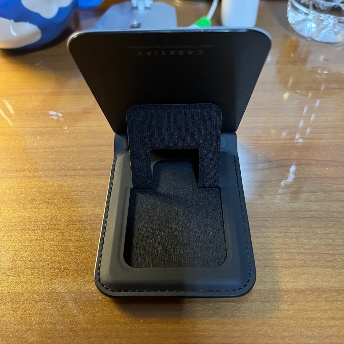 케이스티파이 포차코 맥세이프 카드 홀더 스탠드 상품이미지3