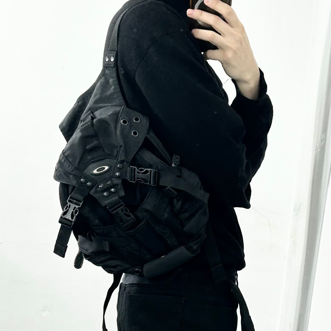 오클리 아이콘 미니 백팩 상품이미지1