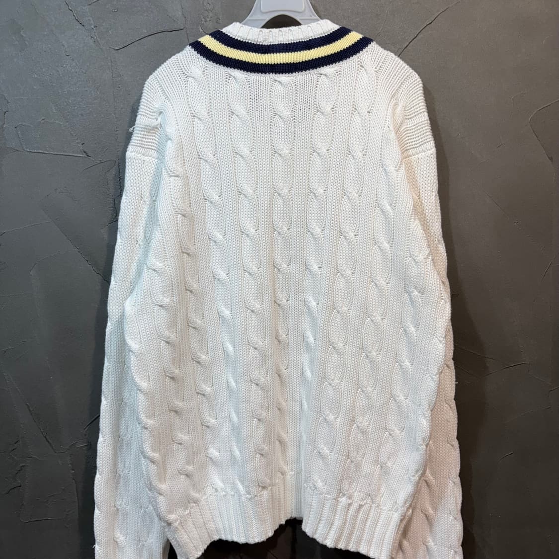 [L] POLO 폴로 랄프로렌 브이넥 꽈베기 니트 상품이미지4
