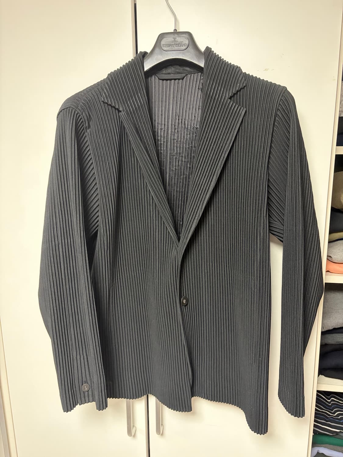 옴므플리세 플리츠 자켓 블랙3 상품이미지2