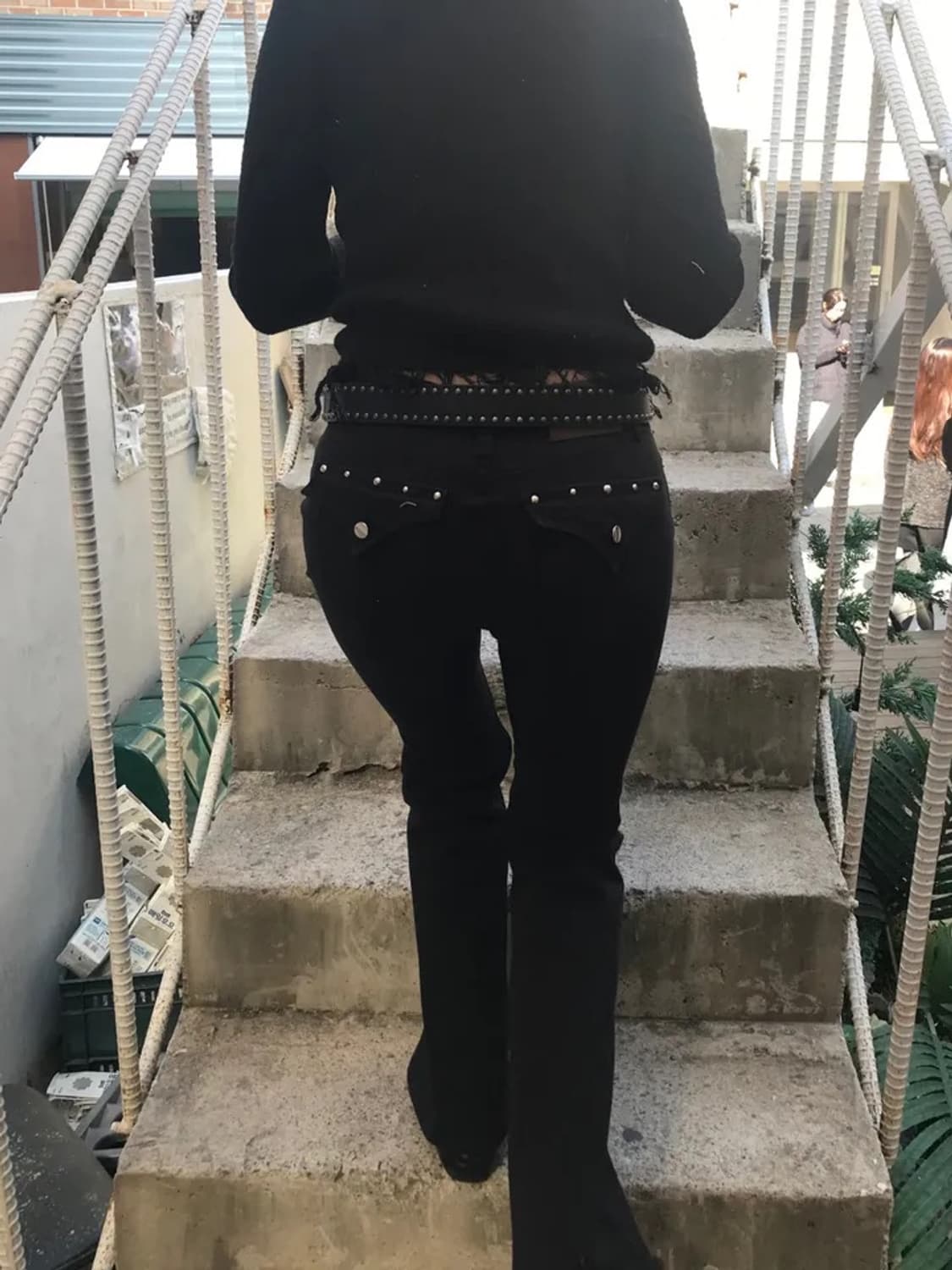 택ㅇ새제품) ootj 스터드 부츠컷 데님 팬츠 블랙 m 상품이미지1