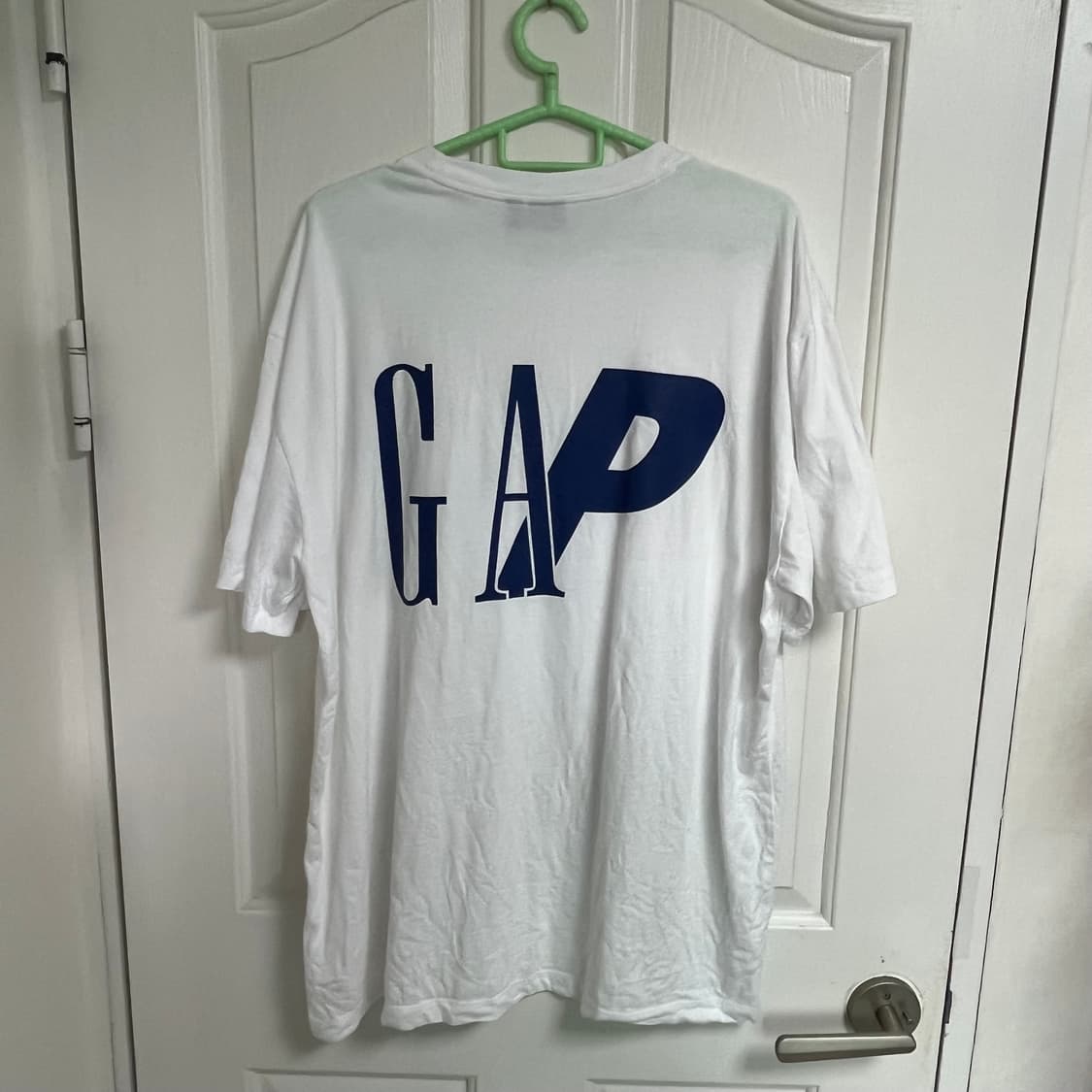 (XL) 팔라스 x 갭 티셔츠 화이트 - 24SS 상품이미지5