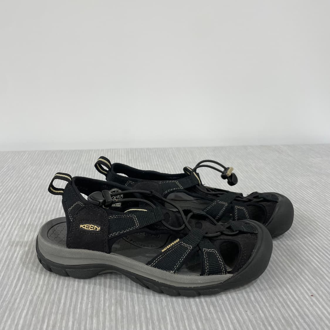 KEEN 킨 뉴포트 H2 주니어 샌들 240mm 상품이미지1