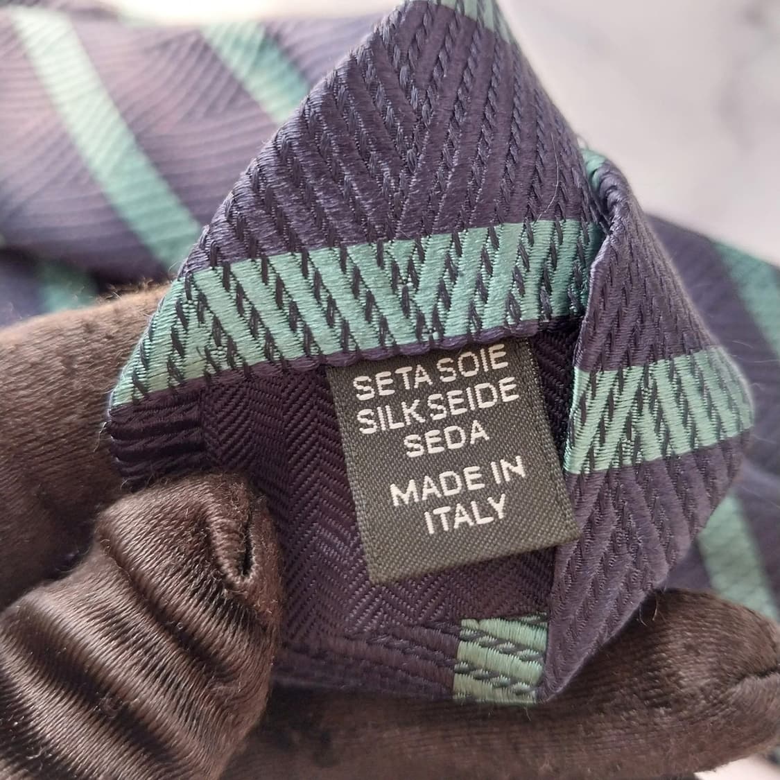 제냐 실크 네이비 레지멘탈 넥타이 8.1cm A+등급 K1703
 상품이미지10