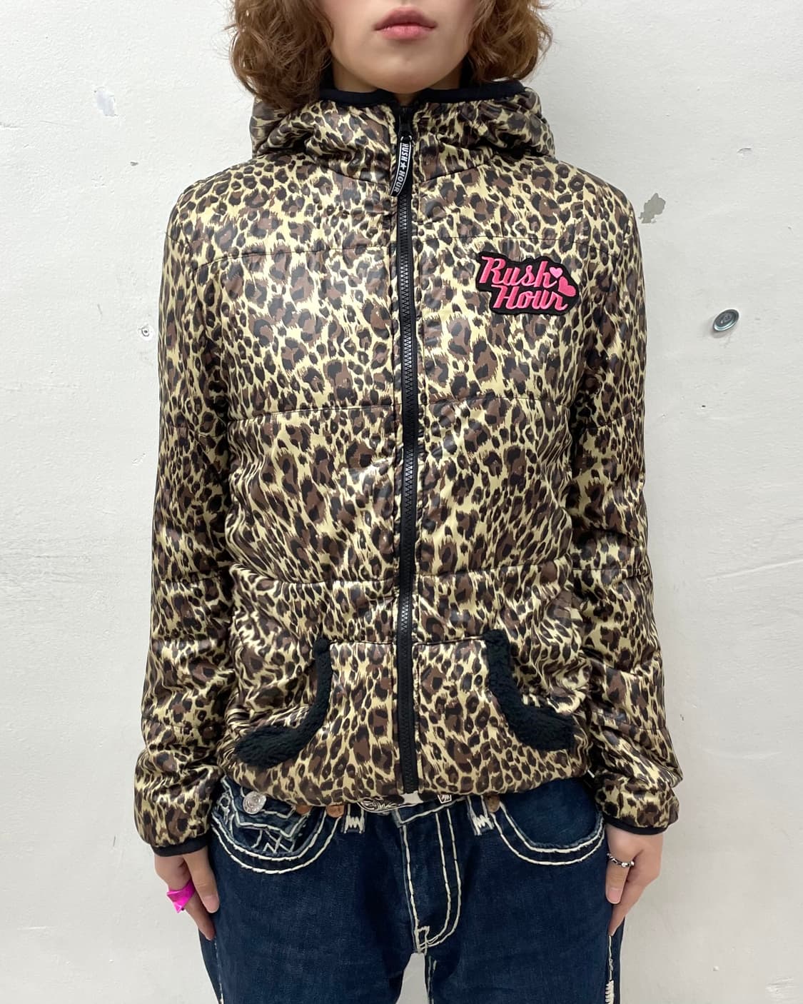 Lush hour Glossy leopard print padded  상품이미지4