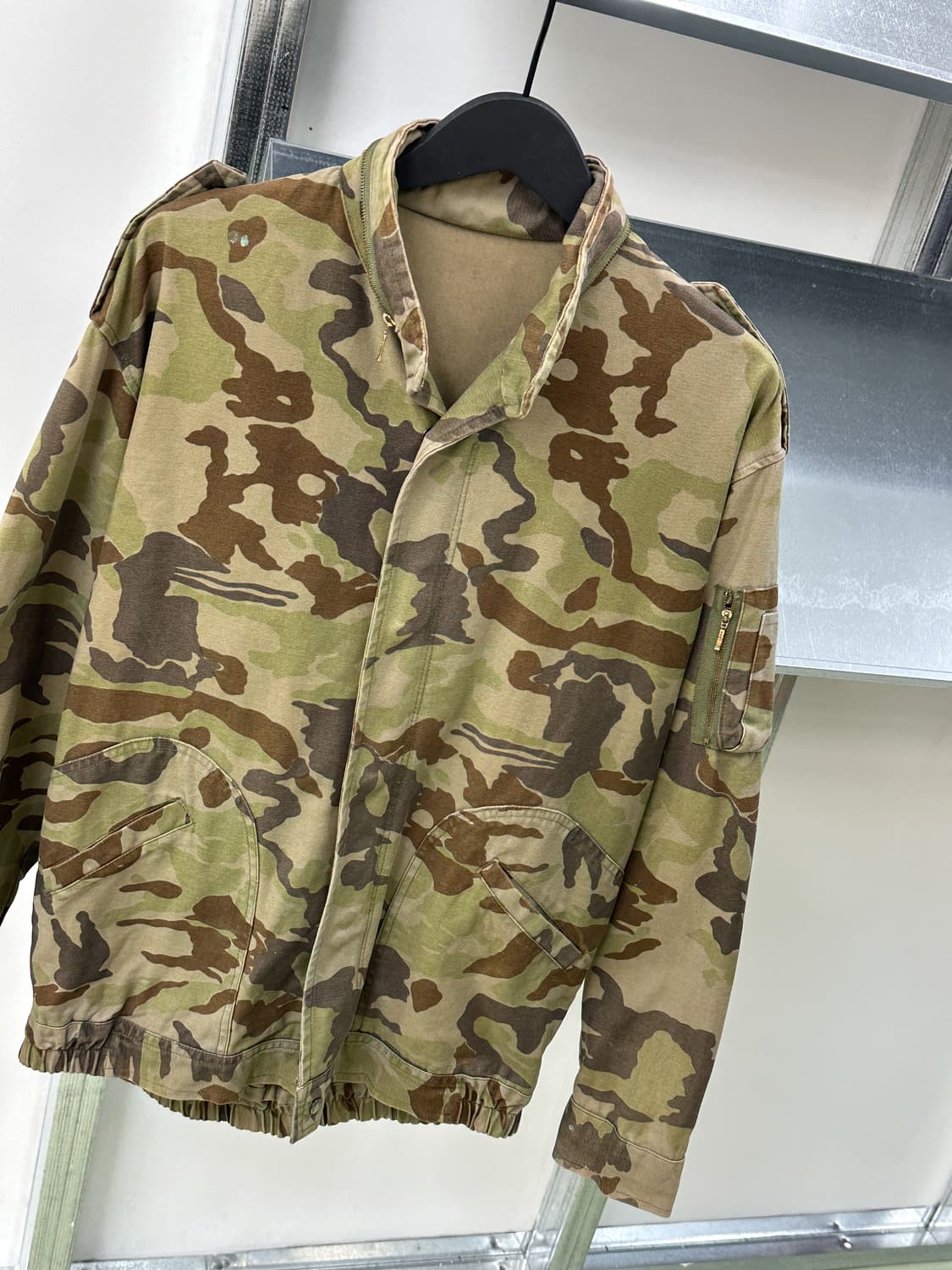 camo painted oversized cotton jacket 상품이미지5