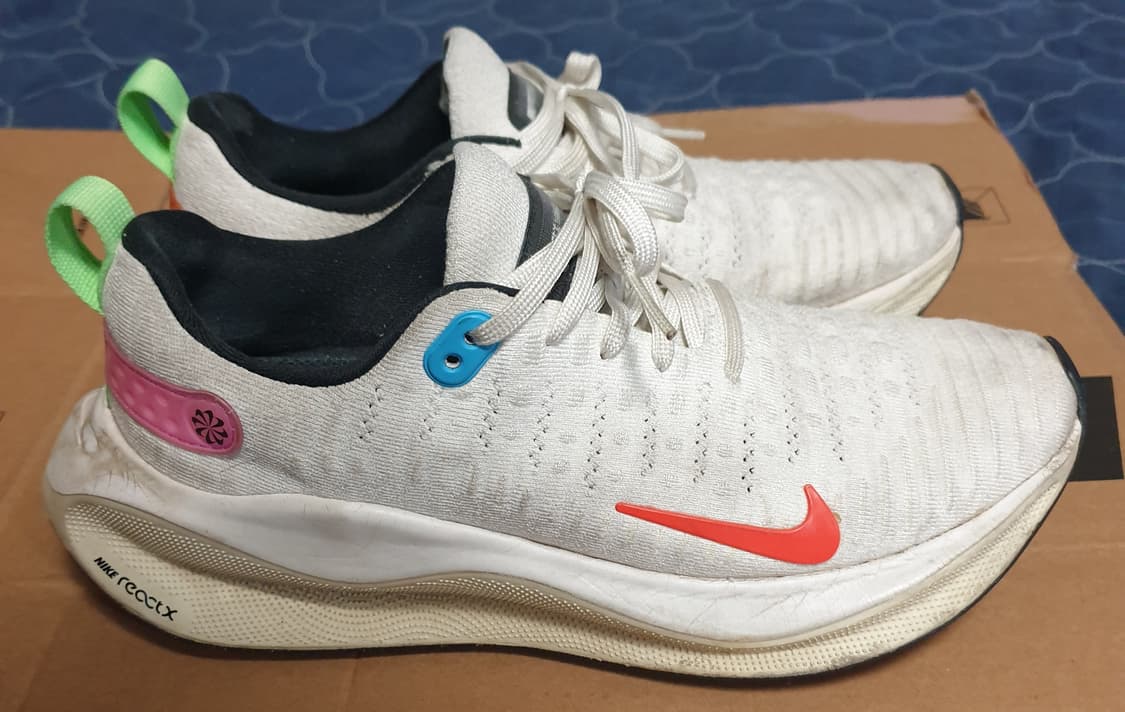 나이키 인피니티 런4 SE 푸시아드림 런닝화 (250) 상품이미지3