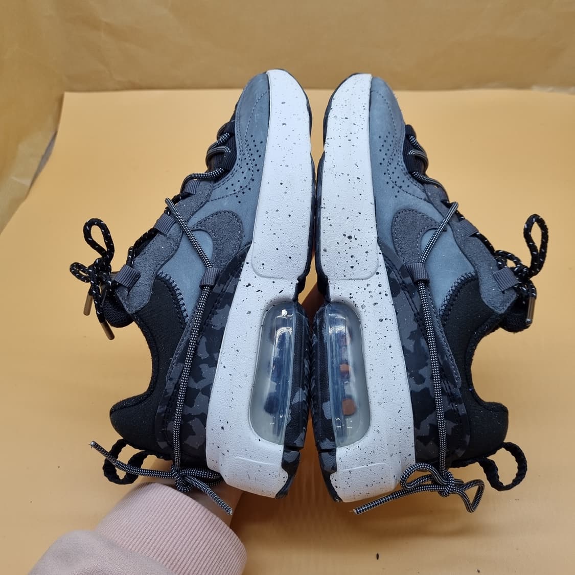 나이키 에어 비바 차콜블랙 운동화225 상품이미지5