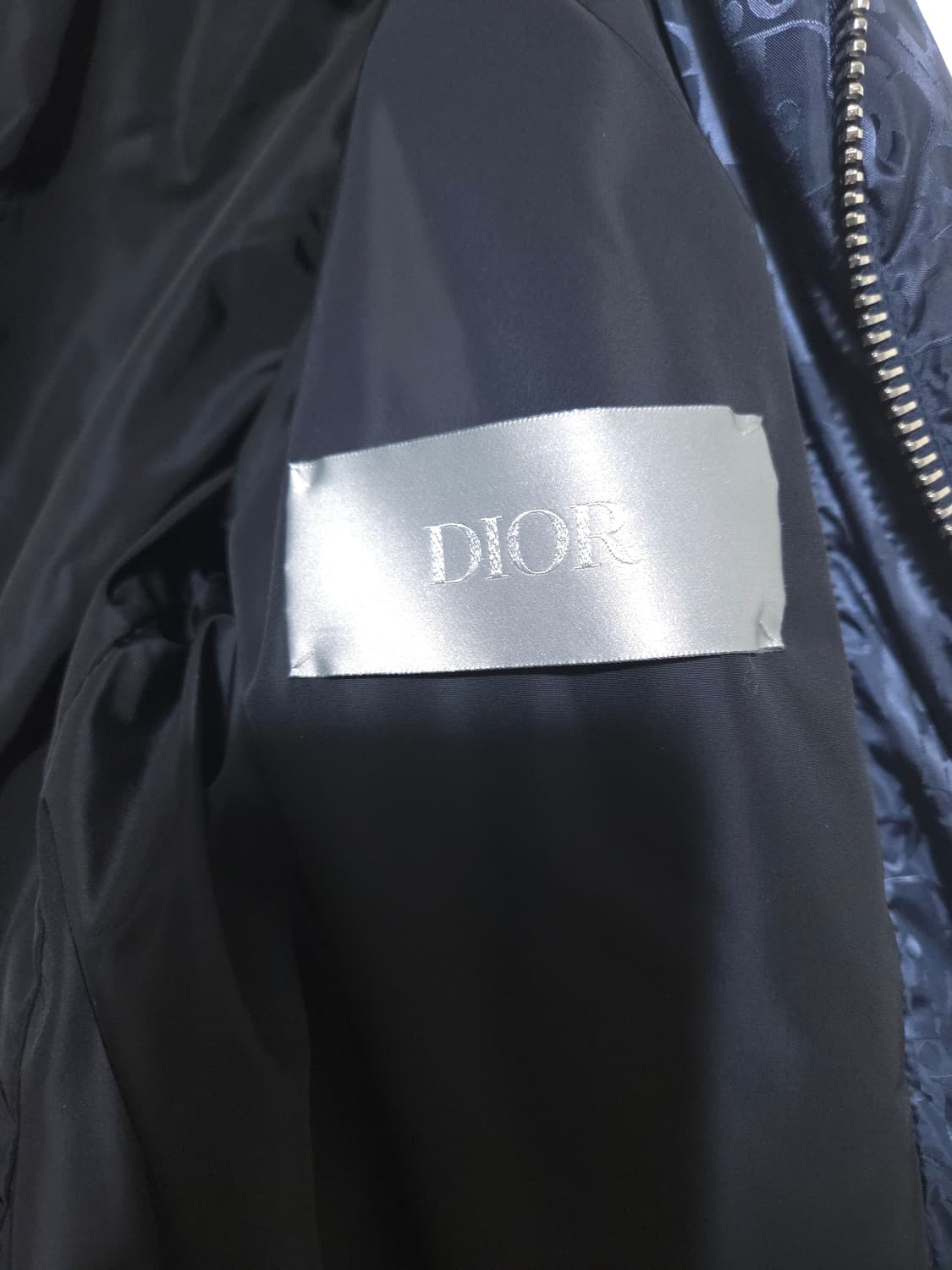 [새상품급] 디올 풀 오블리크 다운 패딩 Navy 상품이미지6