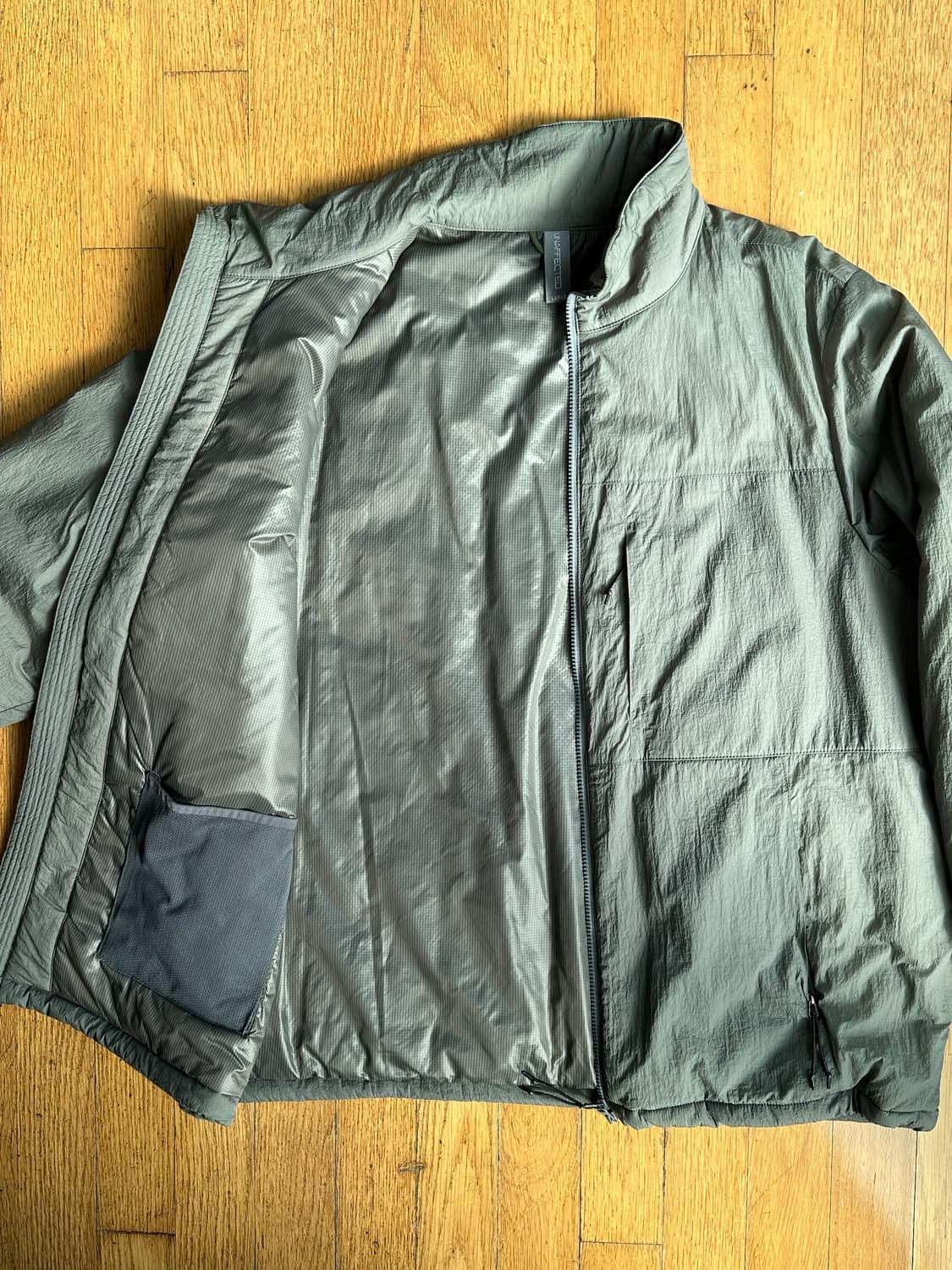 unaffected thinsulate 경량 패딩 상품이미지3