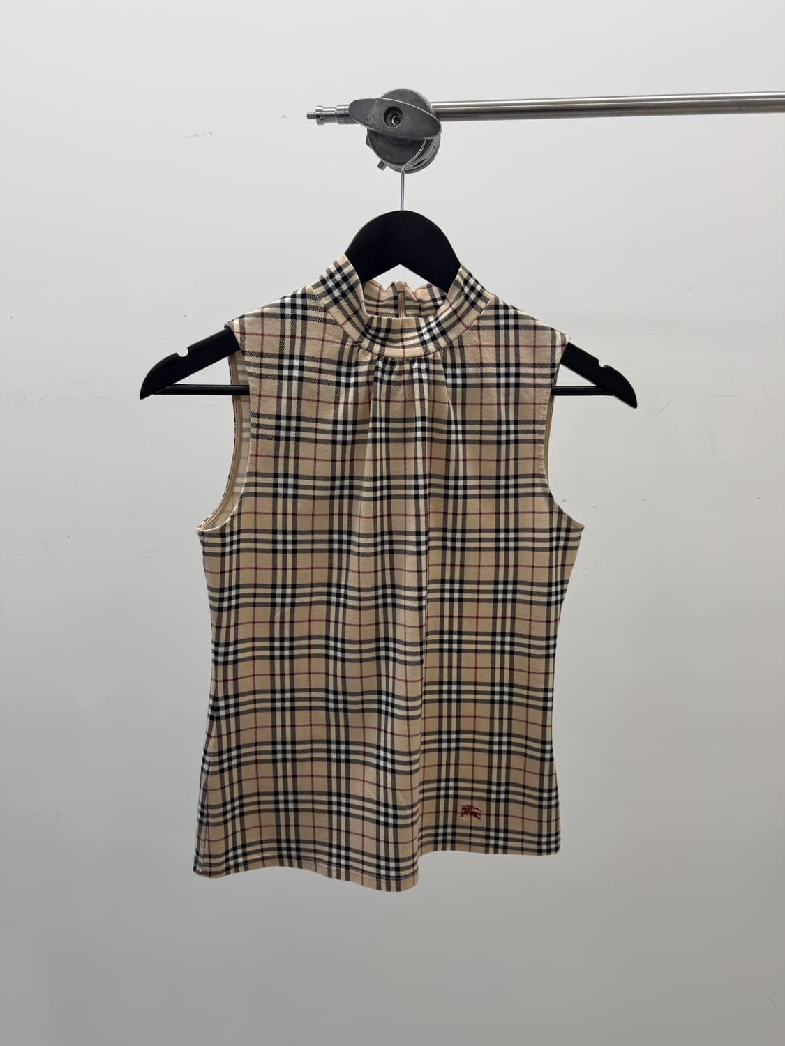 Burberry 버버리 체크 하이넥 슬리브리스 1 상품이미지1